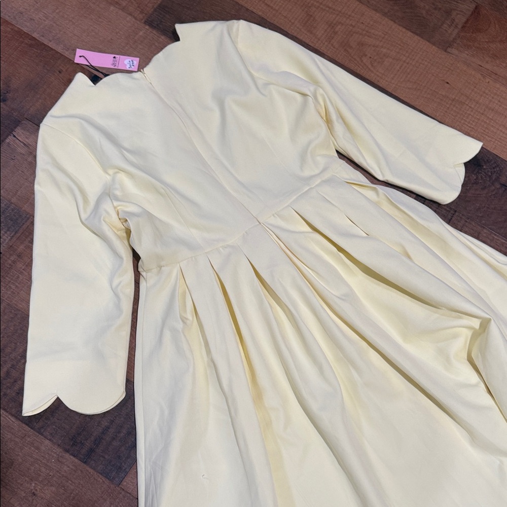 Skirt society Yellow Scalloped Midi Dress - Picture 5 of 9